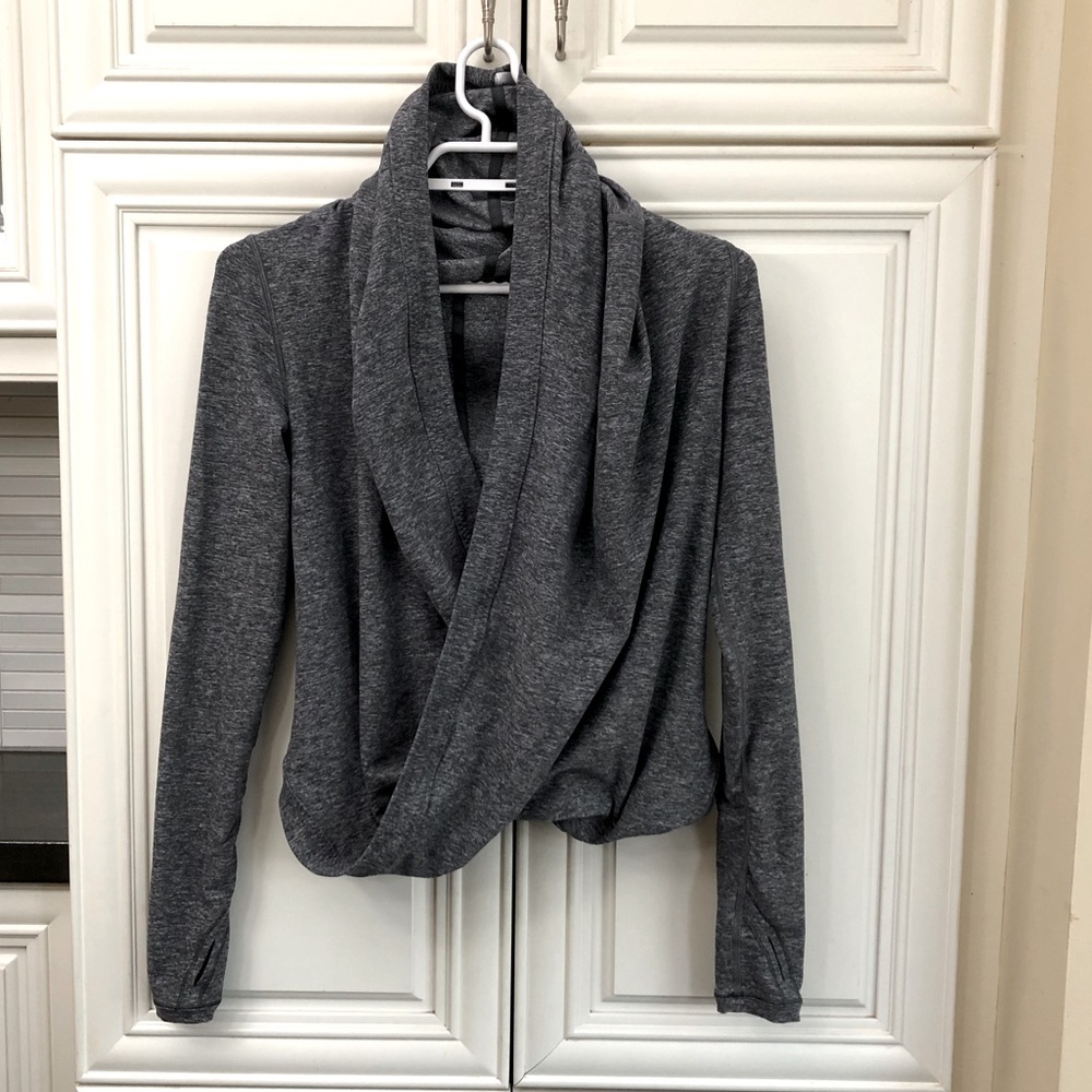 UNIQUE Soft Ivivva girl’s long sleeve wrap shirt